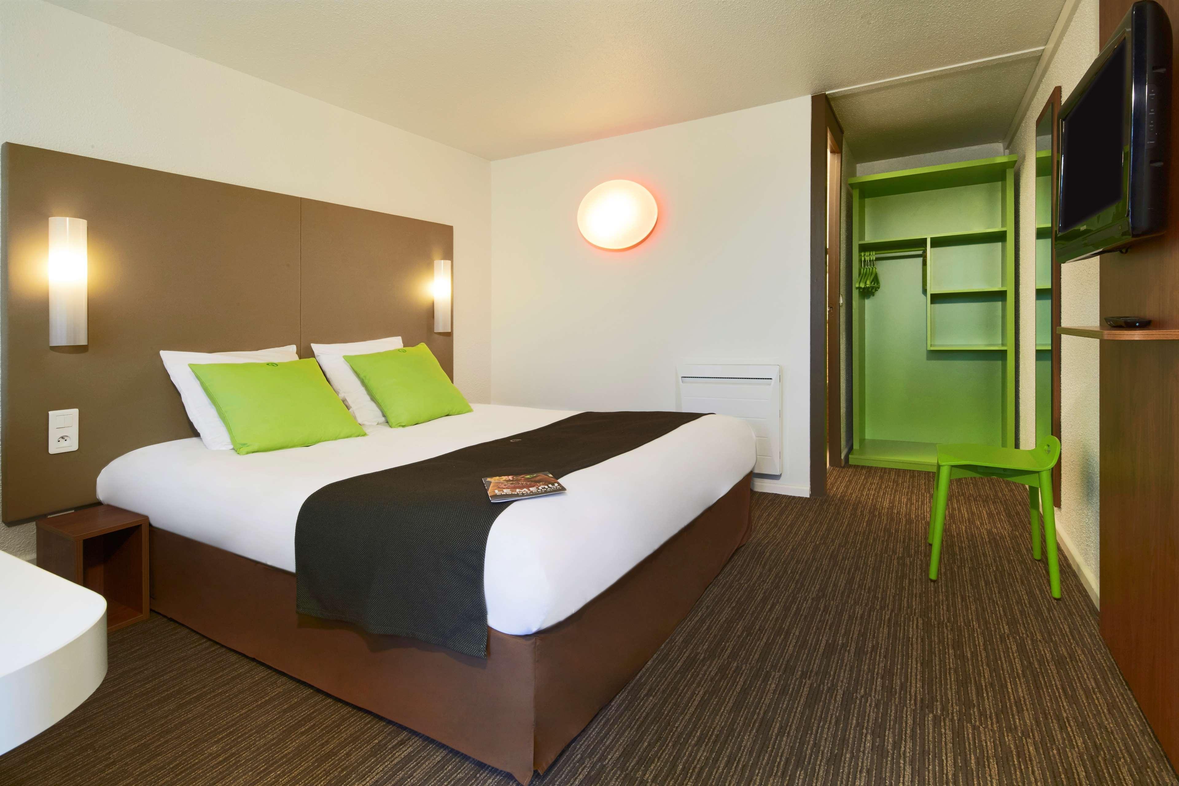 Campanile Le Mans - Arnage Hotel Exterior foto