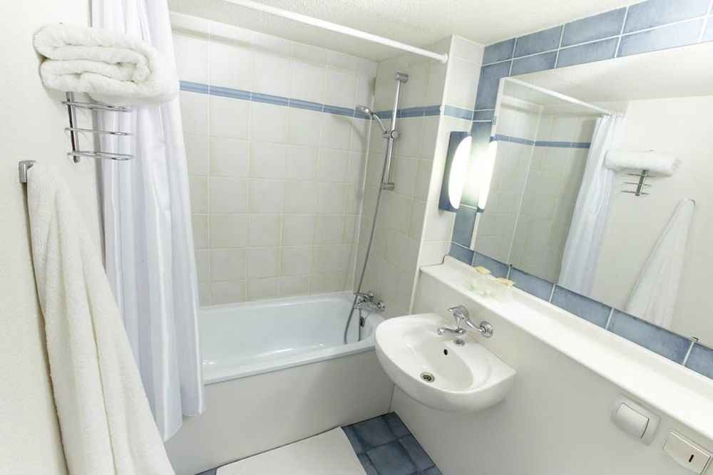 Campanile Le Mans - Arnage Hotel Quarto foto