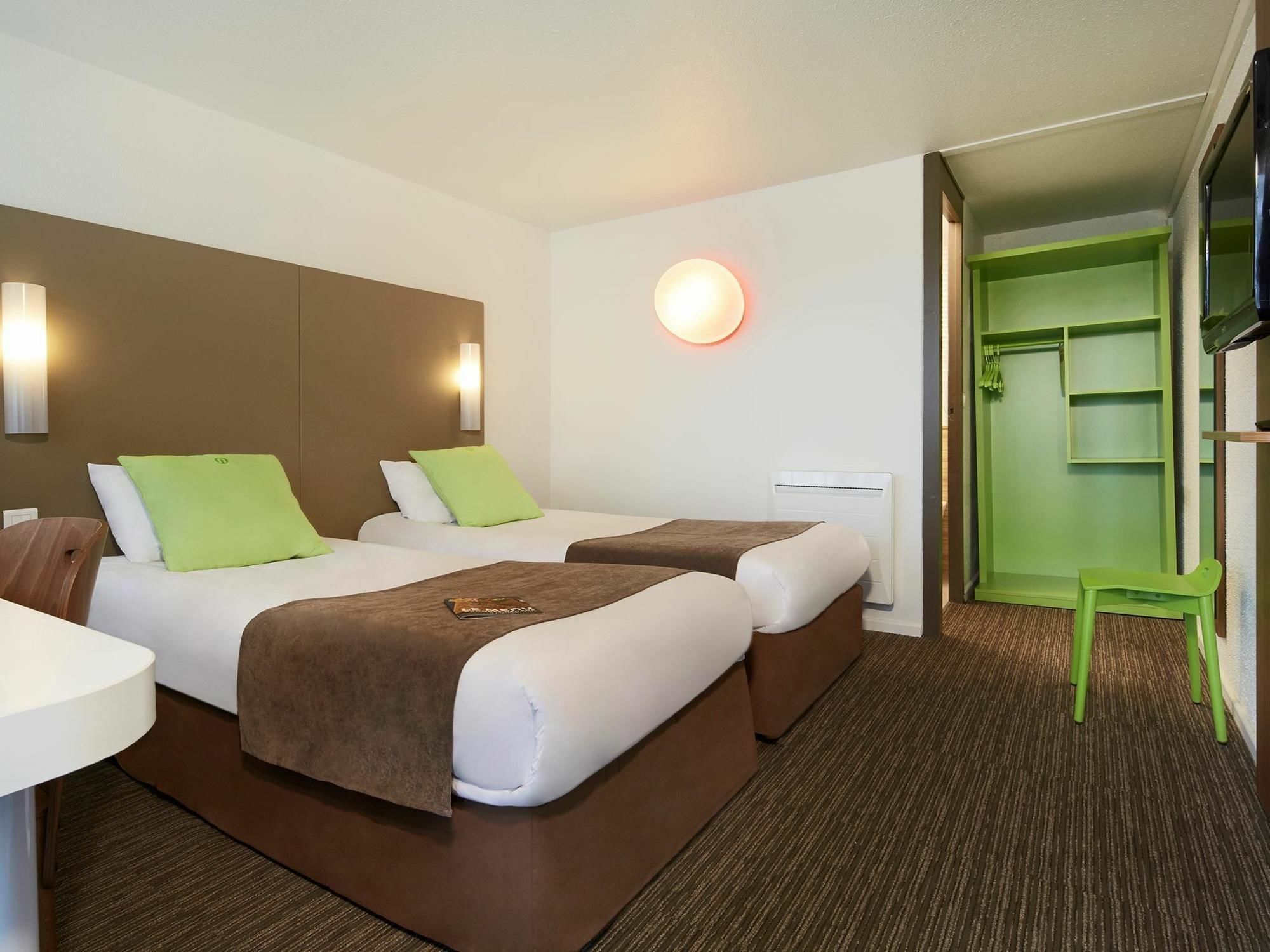 Campanile Le Mans - Arnage Hotel Exterior foto